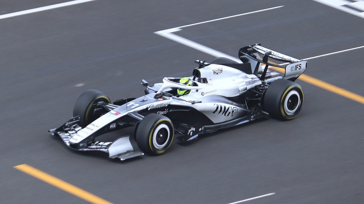 300 Races. One Checo.